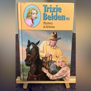 Trixie Belden Mystery In Arizona #6 Juvenile Fiction Books